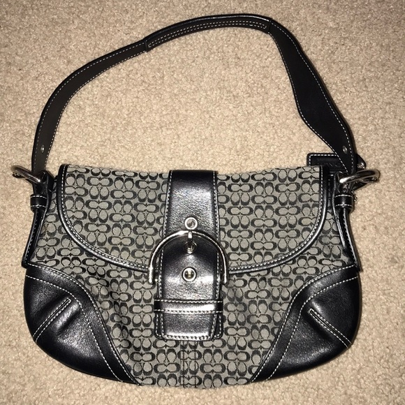 COACH BAG price negotiable - Picture 1 of 3
